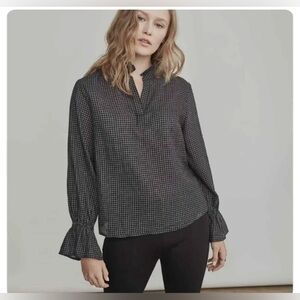 Elizabeth & James Black Grid Ruffle Blouse Size Medium